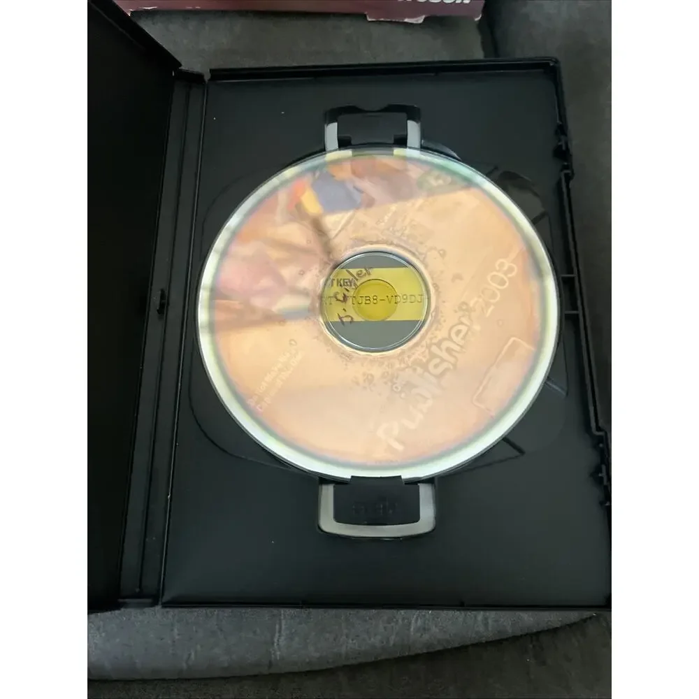 Microsoft Office Publisher 2003 Disk + Product Key